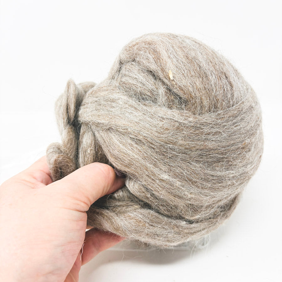 Natural Brown Tweedy Roving – 7.7 oz
