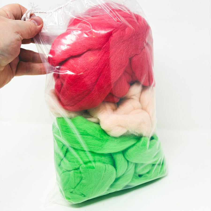 Spring Rose Solids Roving Bundle – 10.4 oz