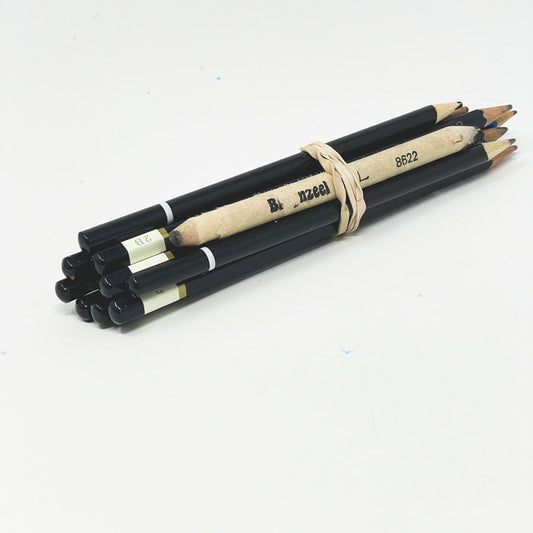 Assorted Graphite Pencils & Blender Bundle