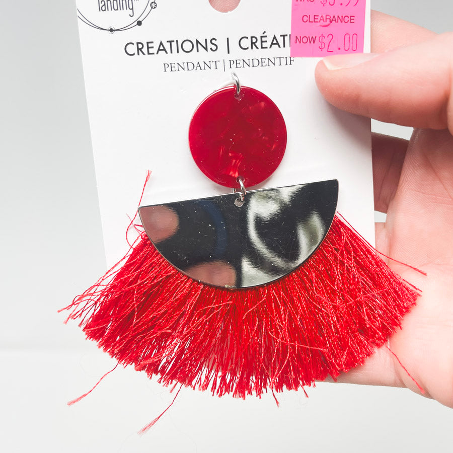 Bead Landing Red Tassel Pendant (1)