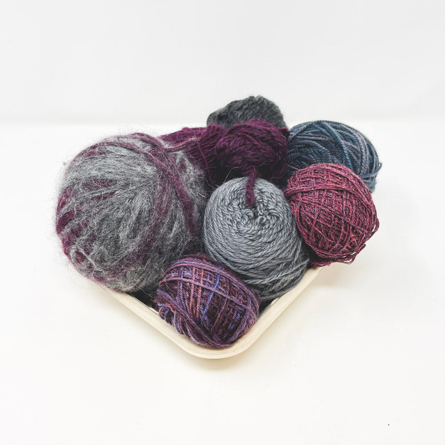 Mother's Blouse Yarn Sushi Weaving Kit