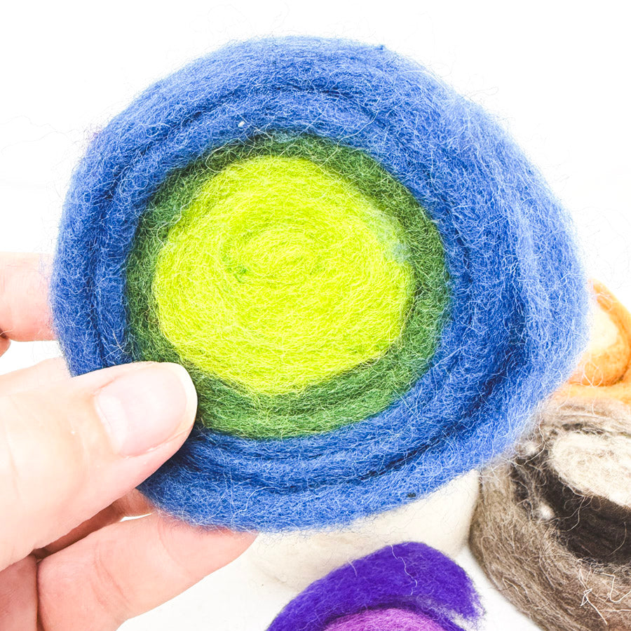 Dimensions® Brilliant Color Roving Rolls (8)