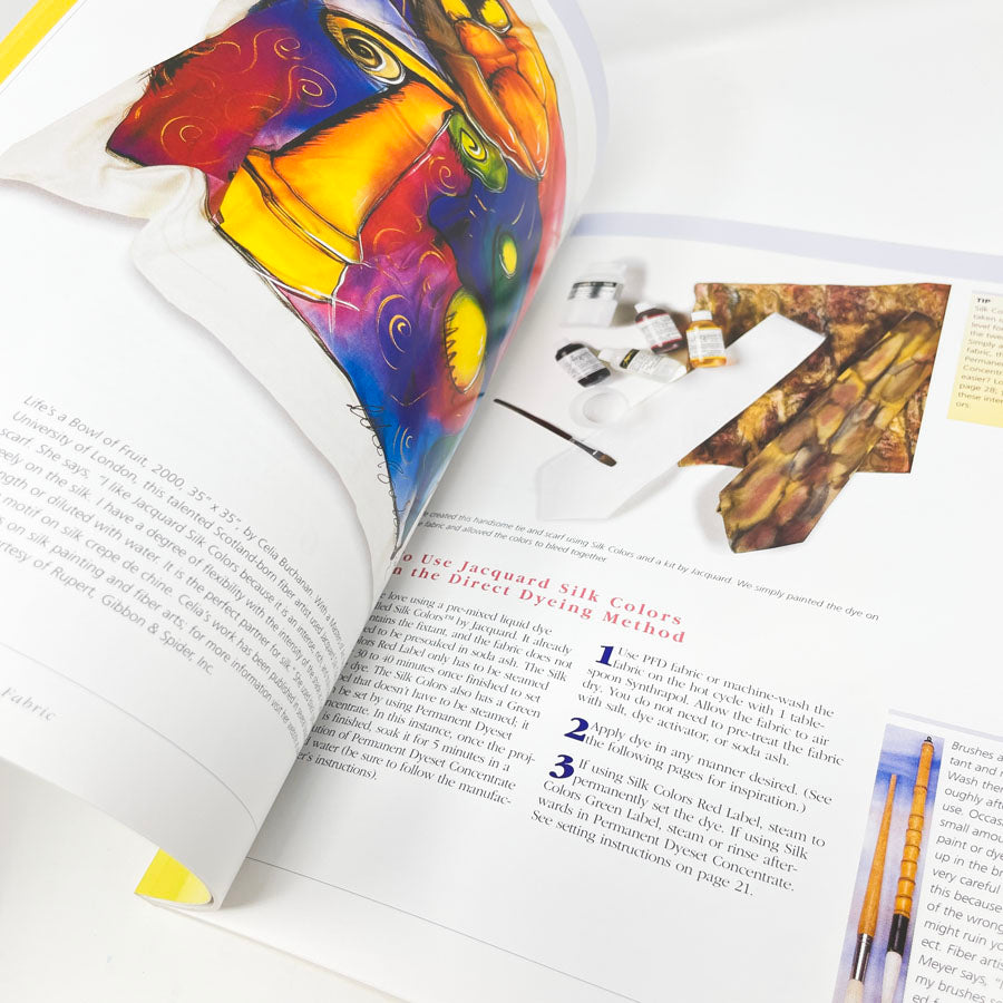 The Basic Guide to Dyeing & Painting Fabric Book