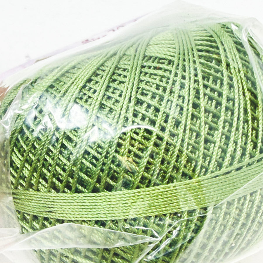 Lizbeth Crochet Size 20 Thread in Leaf Green Med
