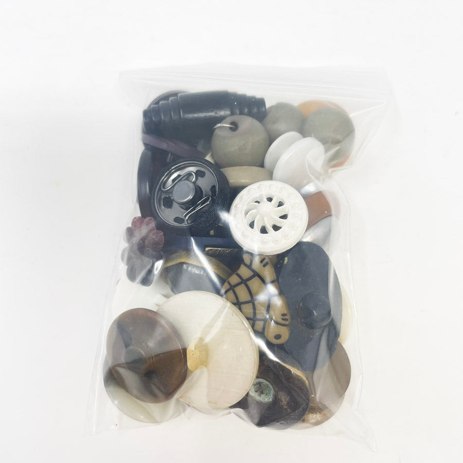 Small Bag of Assorted Shank Buttons