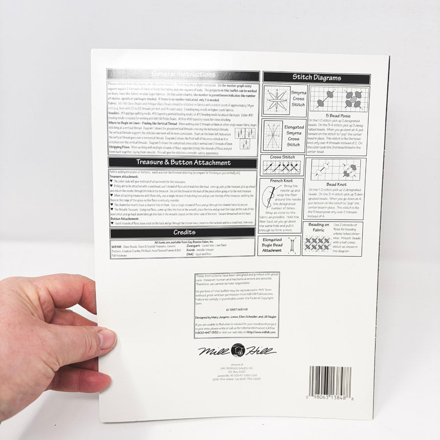 Treasured Holly Days – Mill Hill Cross Stitch Pattern Leaflet