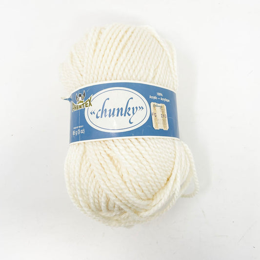 Phentex Chunky Yarn 3 oz- White