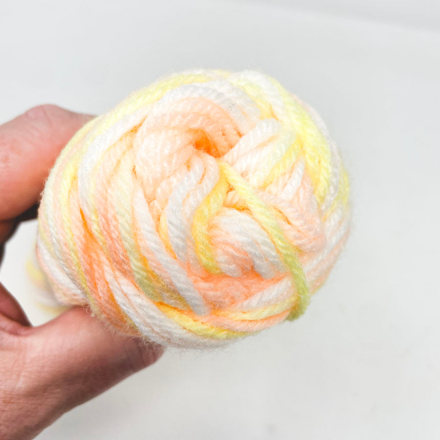 Wintuck Yarn - Venture - Baby Peach Ombre