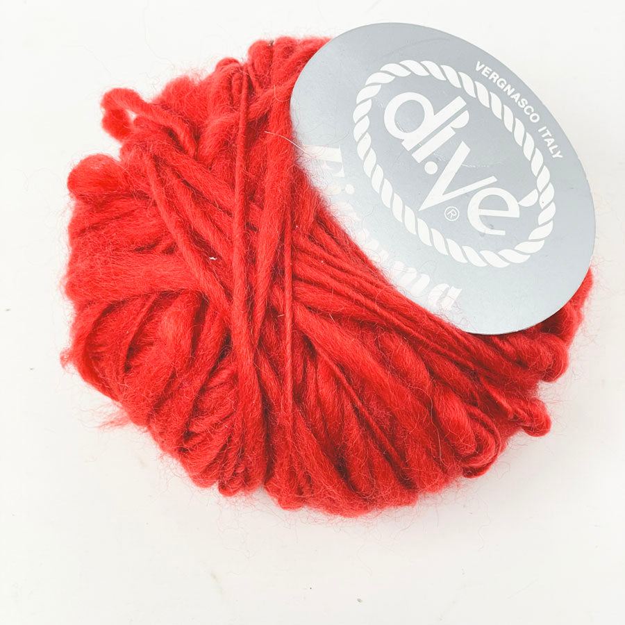 Vergnasco Italy Di.ve Fiamma Wool Yarn - Red 22047