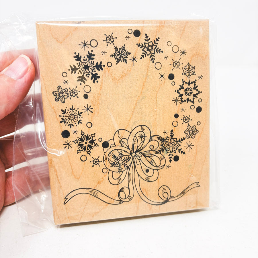 Snowflake Wreath – Wood Back Rubber Stamp