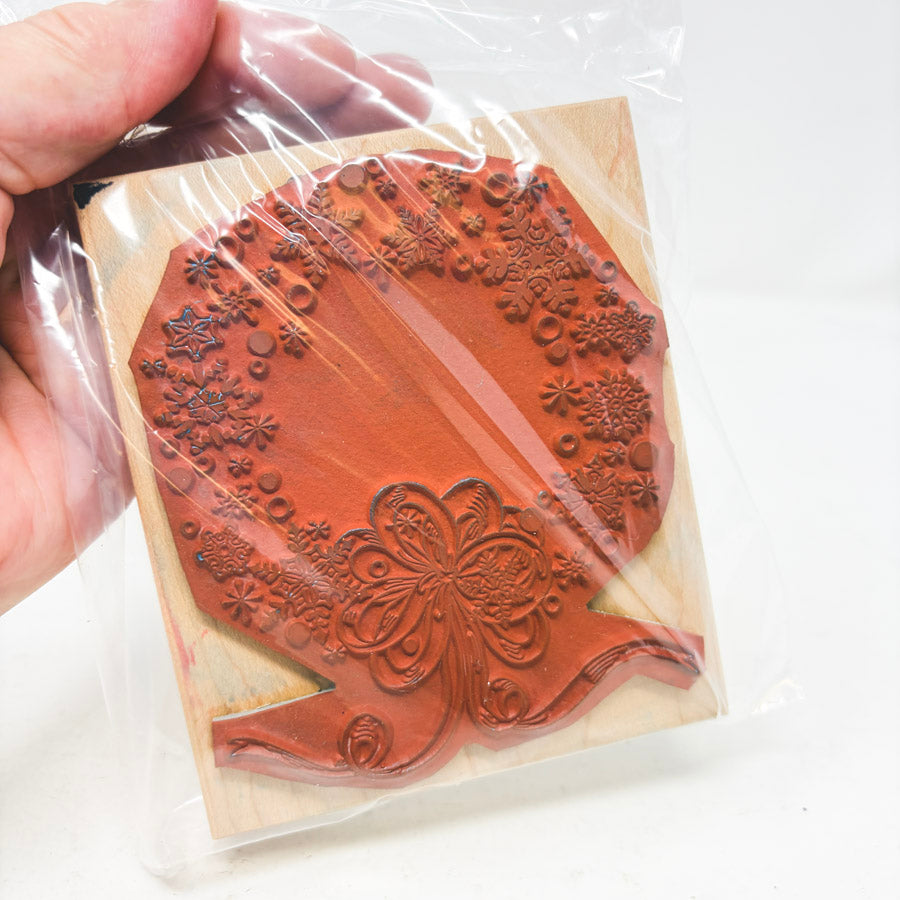 Snowflake Wreath – Wood Back Rubber Stamp