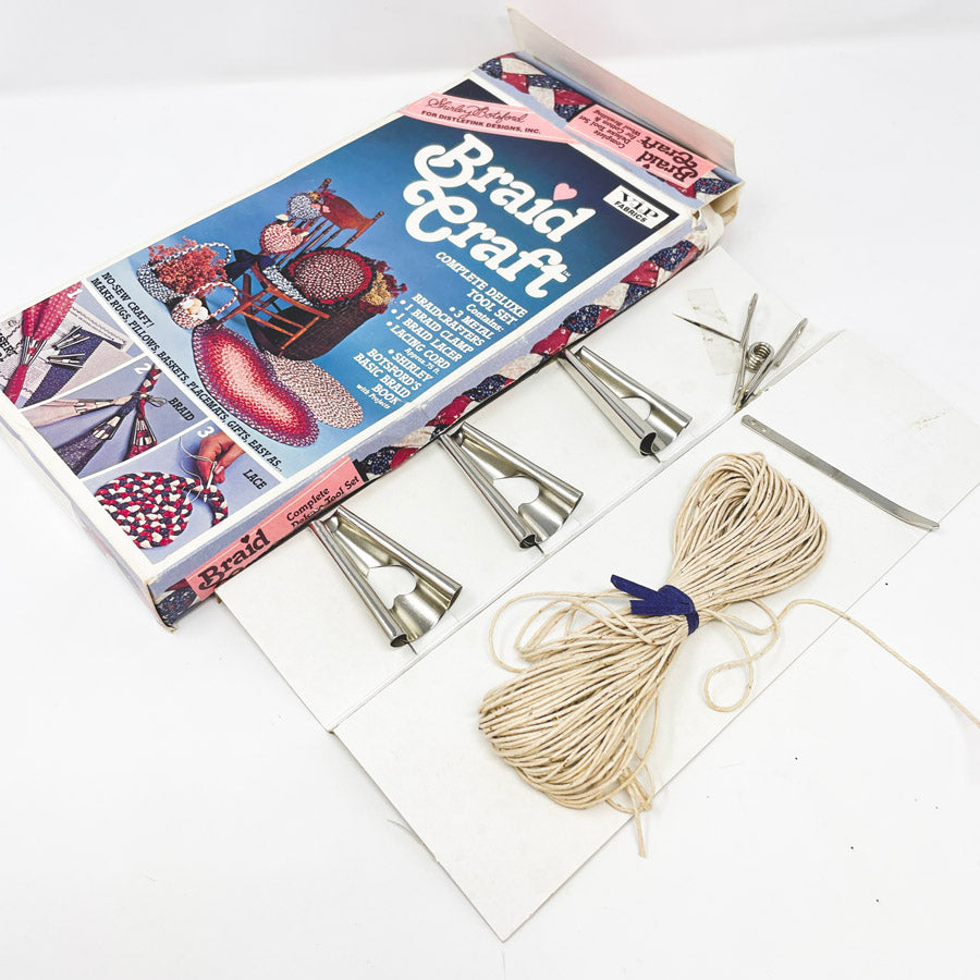 Vintage VIP Fabrics Braid Craft Deluxe Tool Kit