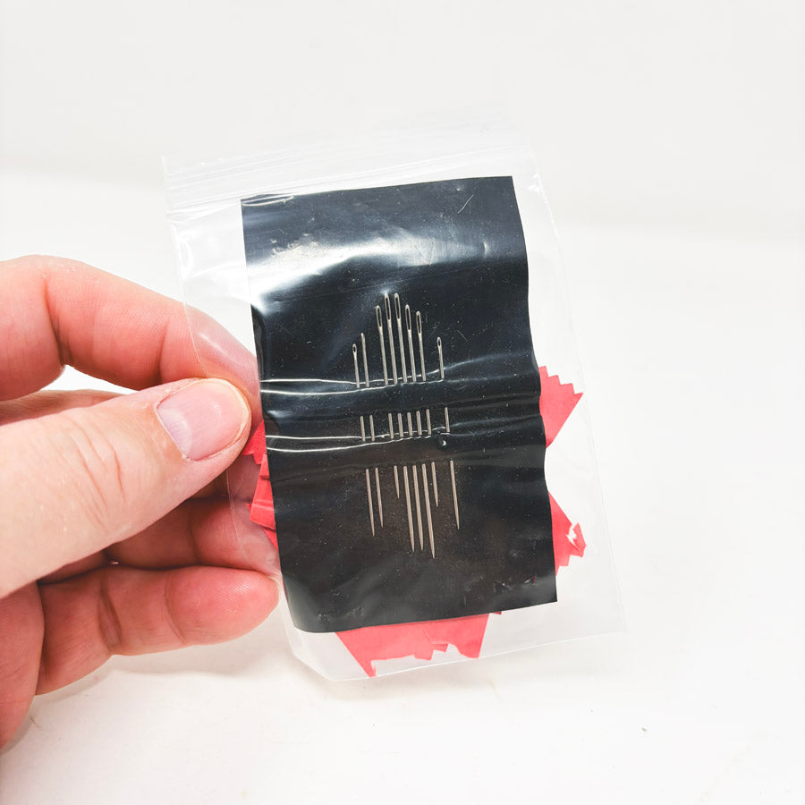 Asst. Hand Sewing Needle Pack - Black and Red