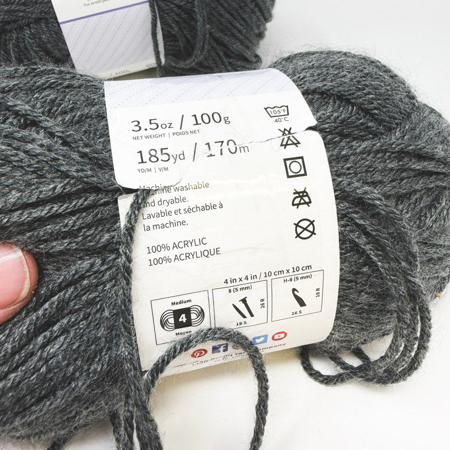 Lion Brand Basic Stitch Anti-Pilling Yarn - Charcoal Heather (1)