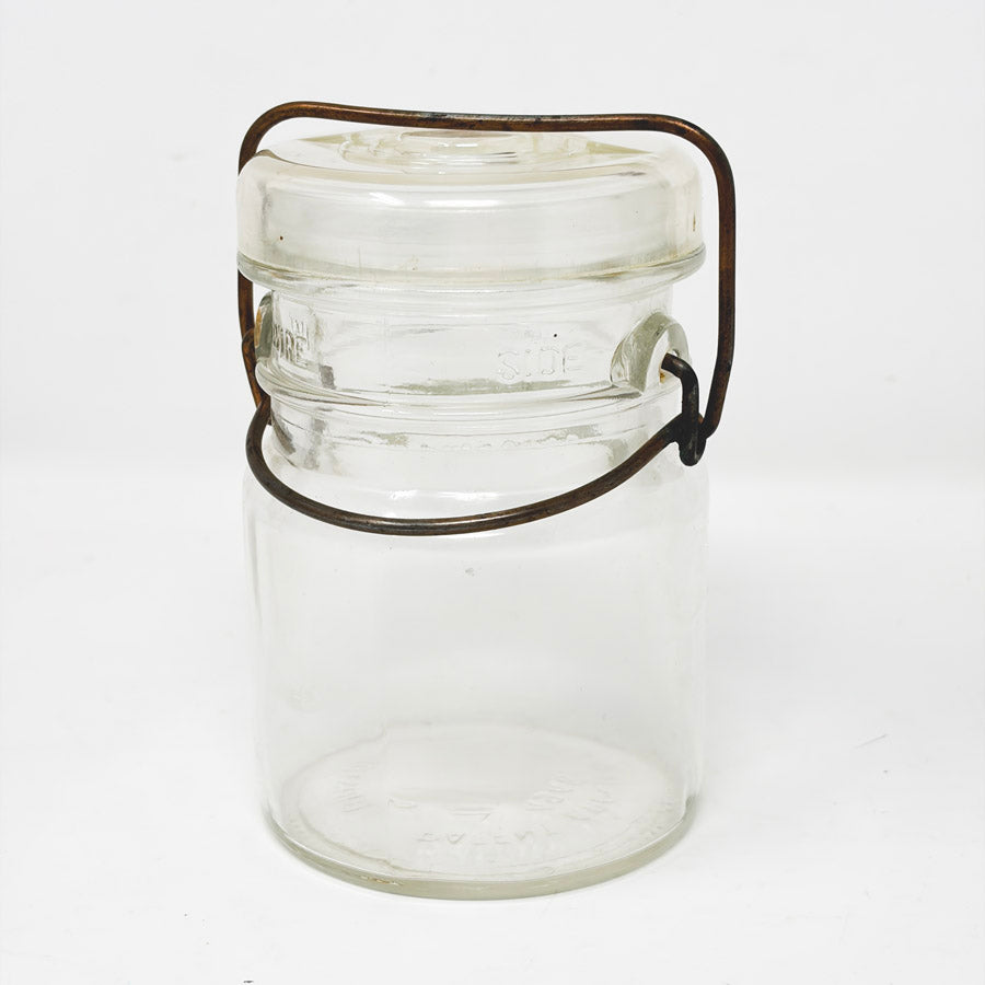 Small Bristol Farm Canning Jar with Wire Bail - Plastic Lid