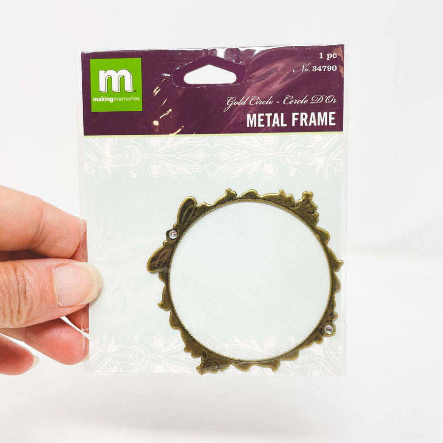 Making Memories Metal Frame