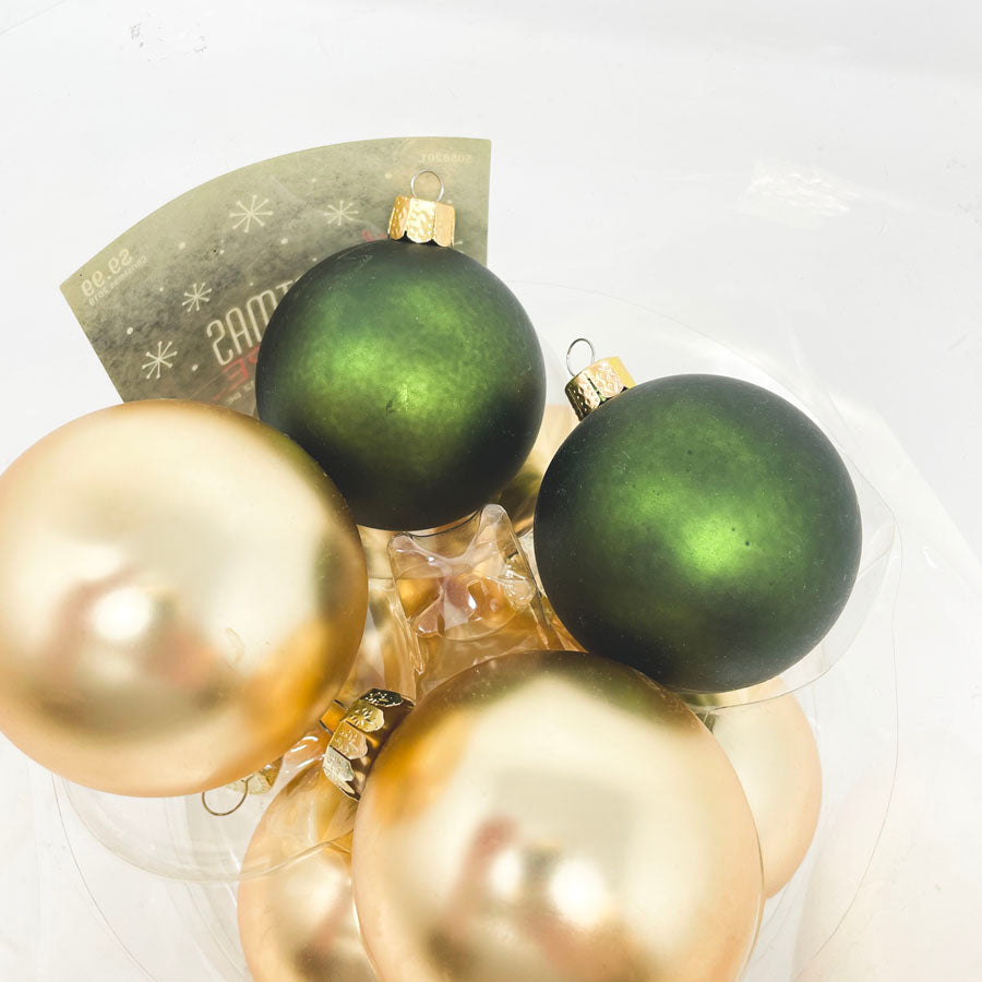 The Christmas Shoppe Gold and Green Ornaments (8)