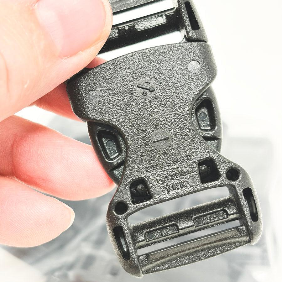1 Inch Flat Heavy Duty Plastic Buckles (10)