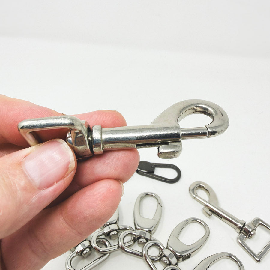 Bundle of Asst. Swivel Hooks (9)