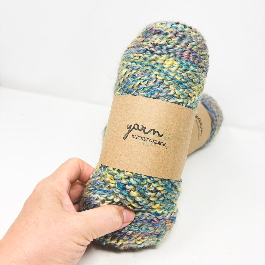 No Label Yarn (Lion Brand Homespun?) (1)