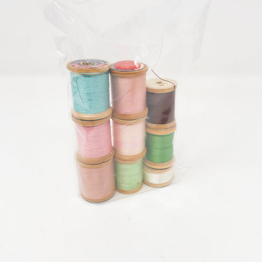 Assorted Spool Thread Bundle