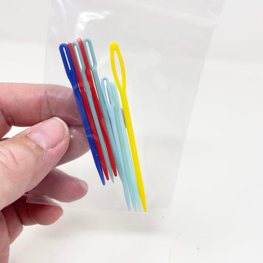 Assorted Plastic Darning Needles