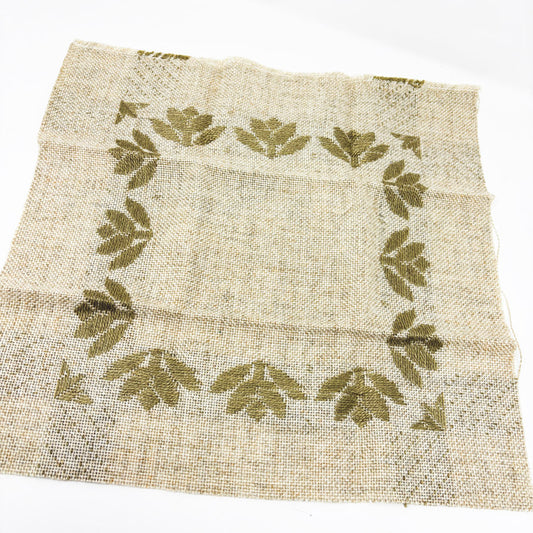 Dutch Garden Wool/Wool Blend Fabric Square – 1 or 2