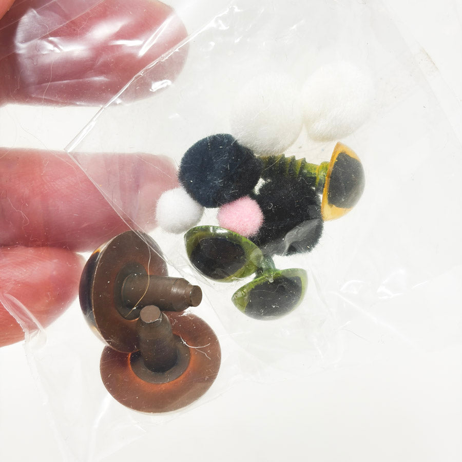 Craft Eyes with Metal Washers