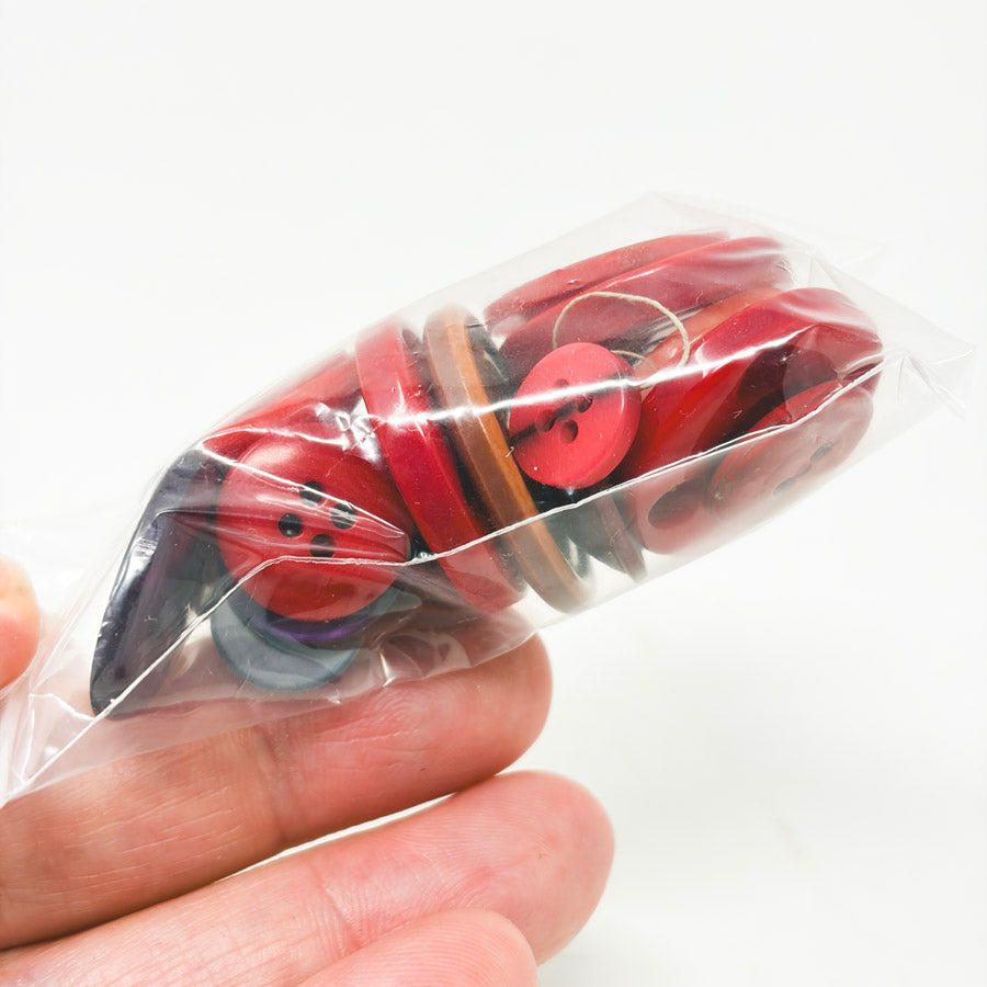 Red Hues Button Bundle