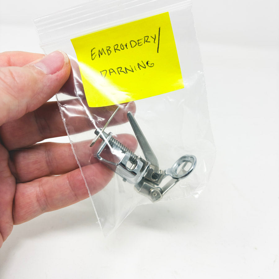 Unmarked Darning and Embroidery Presser Foot