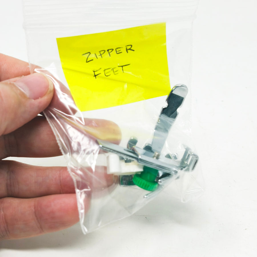 Bundle of Sewing Machine Feet – Zipper