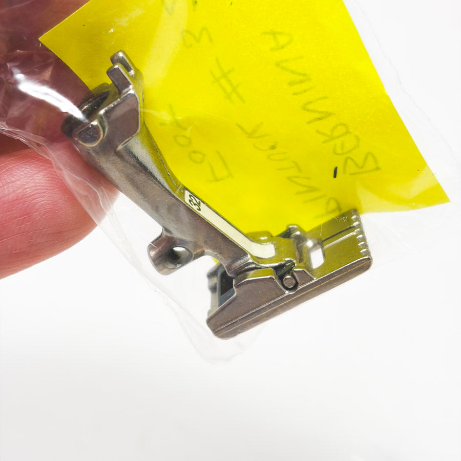 Bernina Pintuck Presser Foot with 7 Grooves #32
