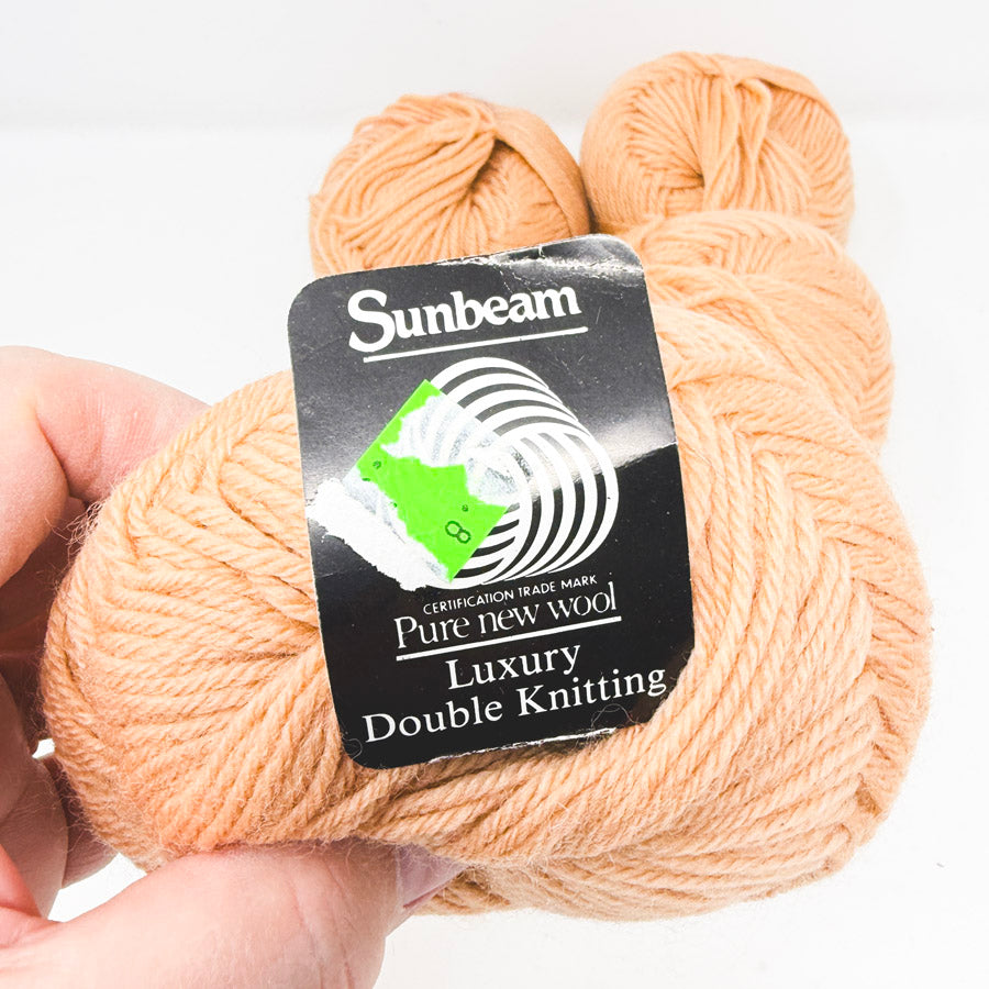 Sunbeam Wool Yarn (1)