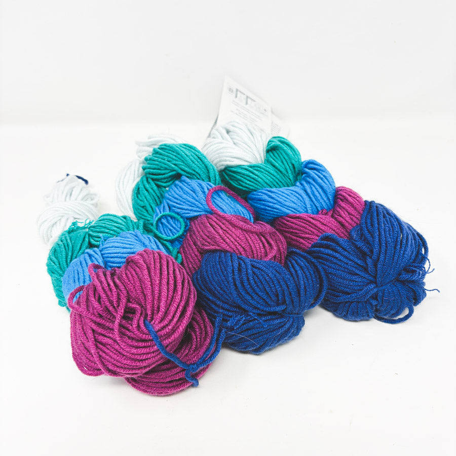 Frozen Berry Pantone Yarn by Caron Yarnspirations (1)