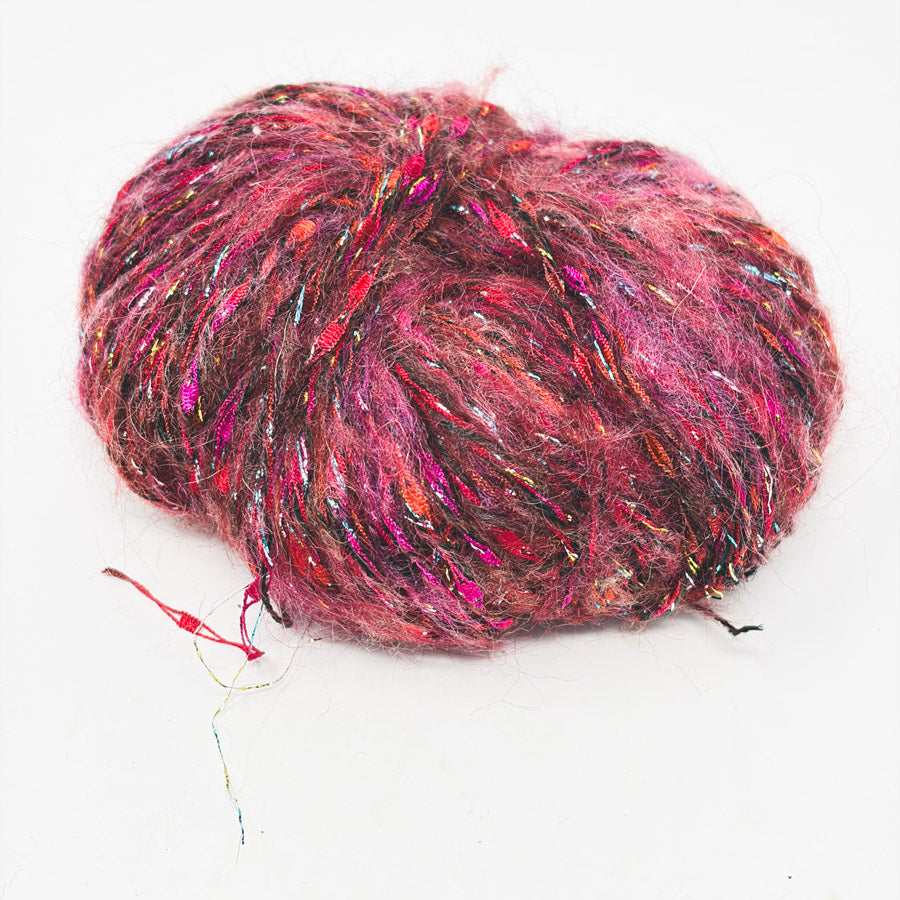 Unmarked Novelty Yarn - Red with Shimmer