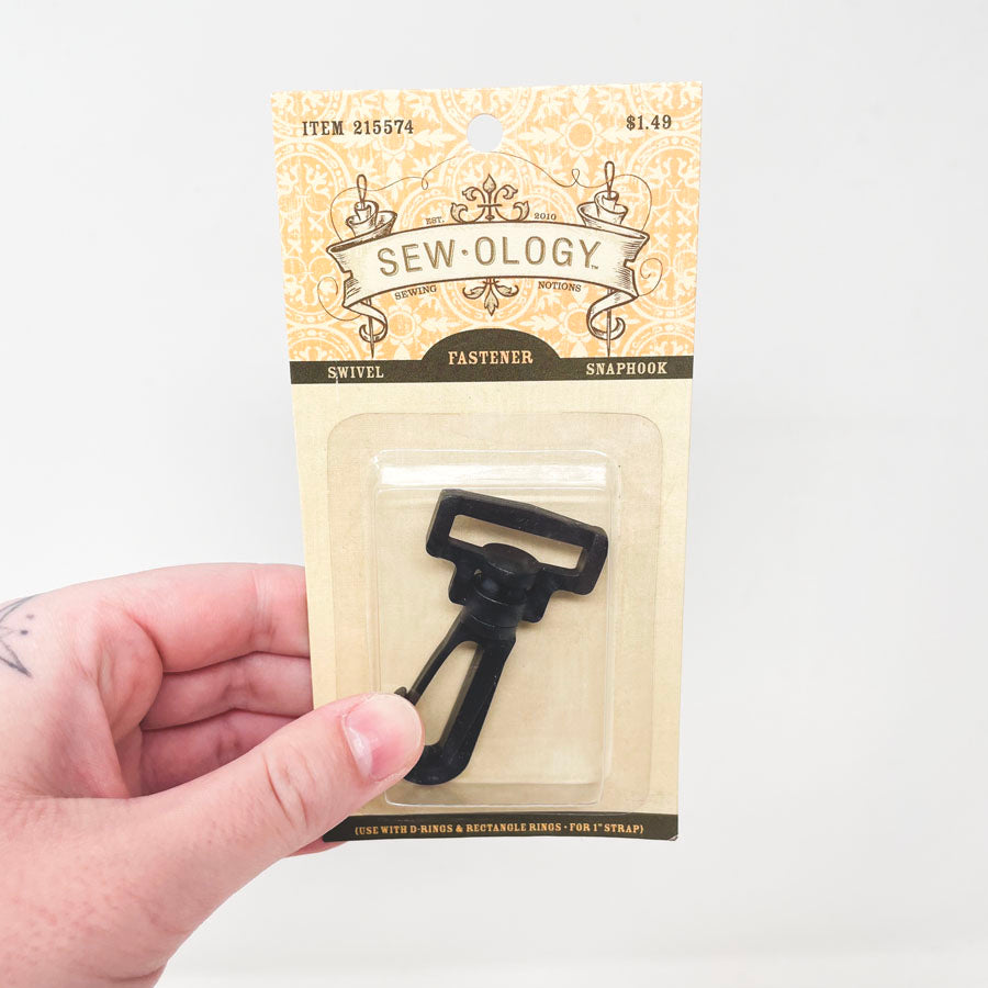 Sew-ology Fastener - For 1" Strap