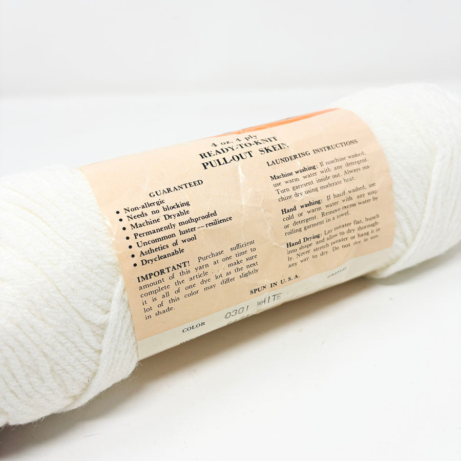 White Wintuk Yarn