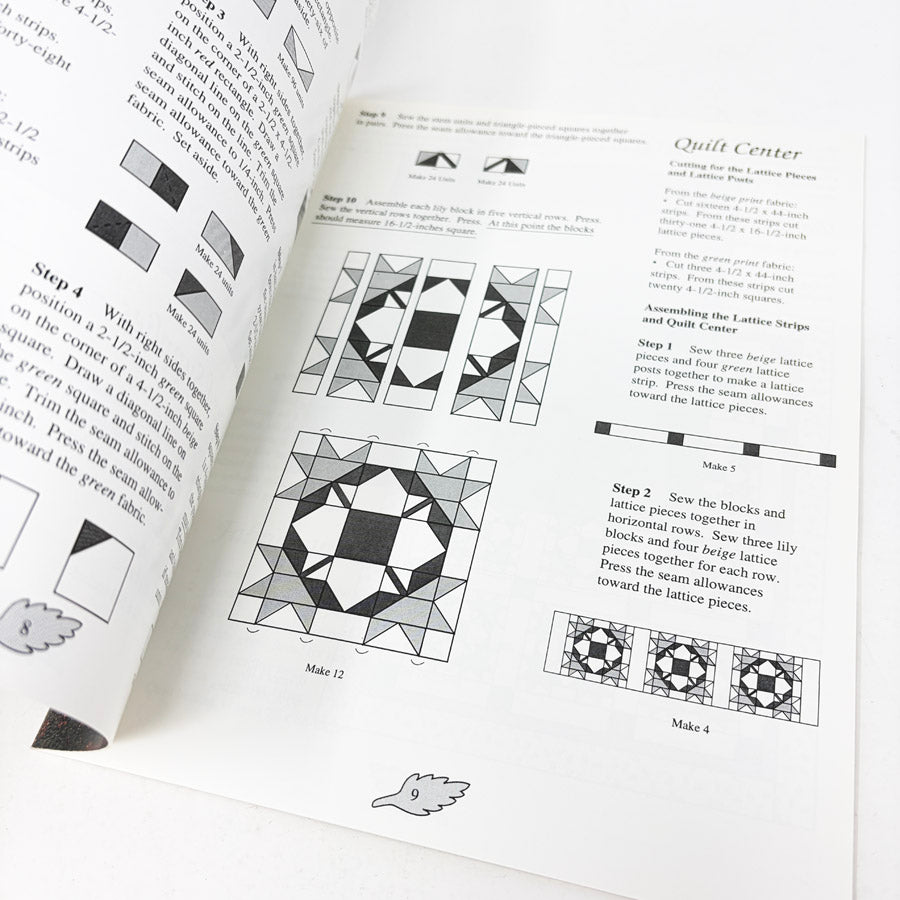 Thimbleberries Winter Cottage Pattern Book by Lynette Jensen