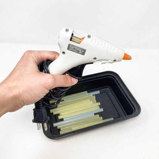 Glue Gun with Glue Sticks