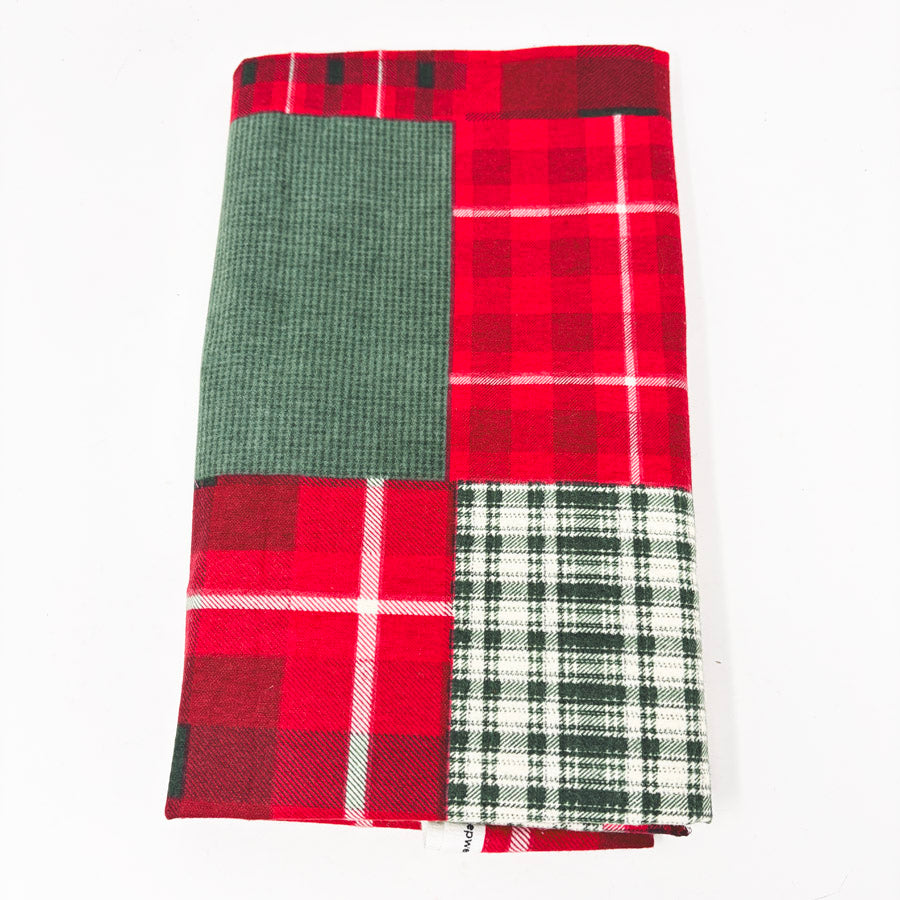 33" x 40" Stiff Flannel Holiday Plaid Panels Fabric