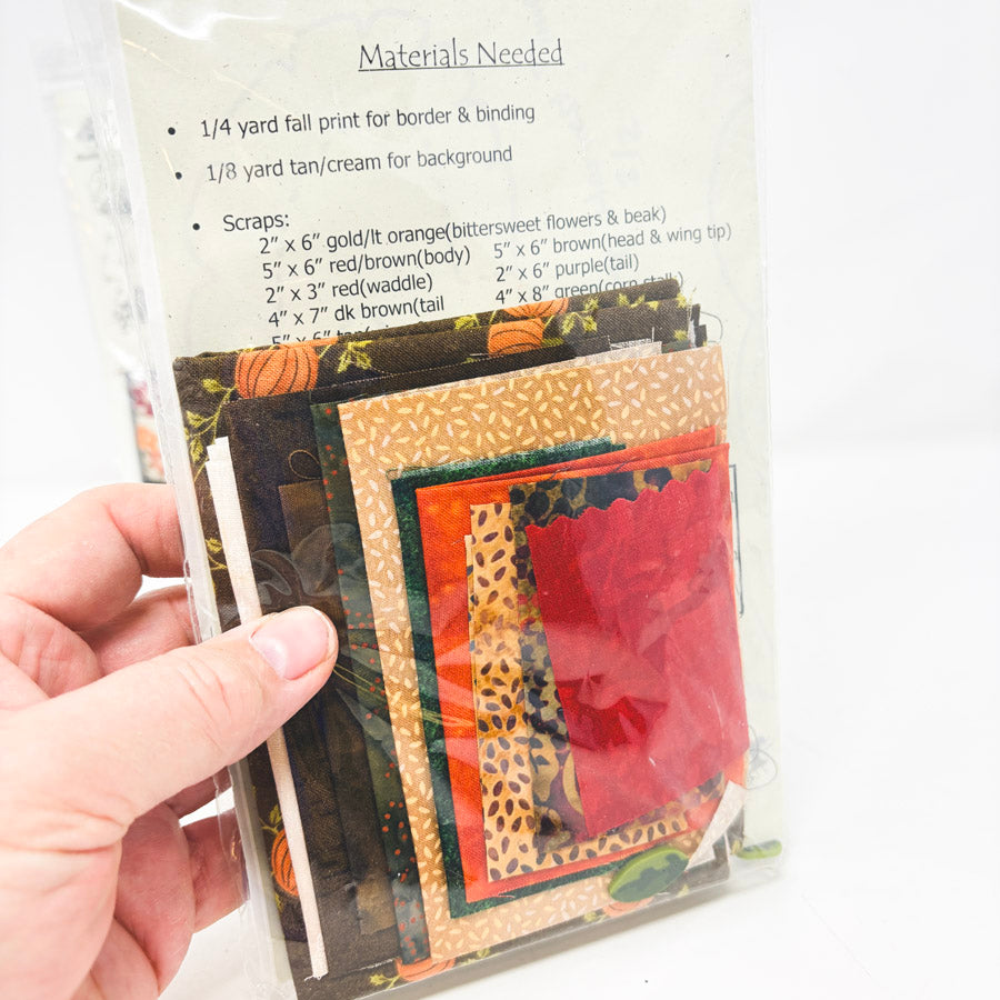 Harvest Time (P70) Patch Abilities Monthly Minis Hanging Quilt Kit