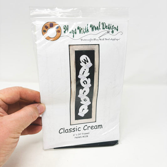 Plays With Wool Designs Classic Cream Applique Kit