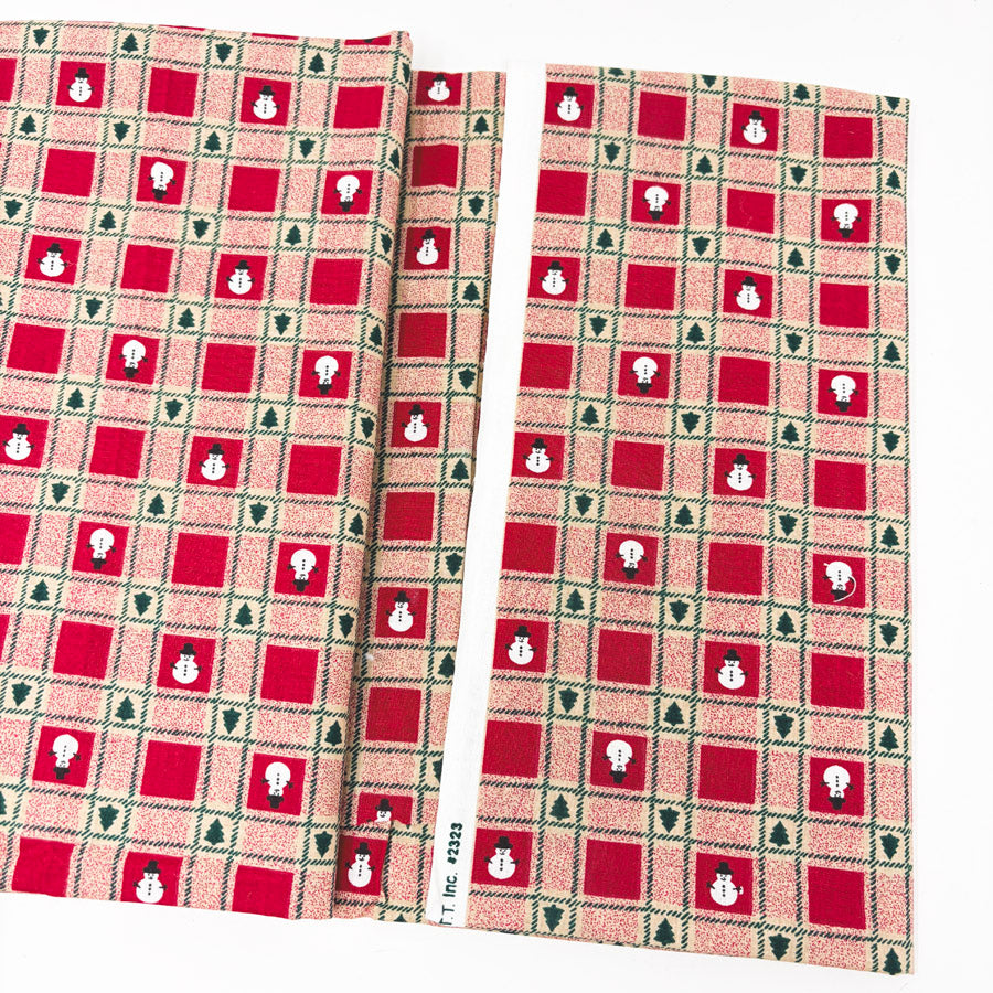 42" x 43" Snowman Squares Fabric