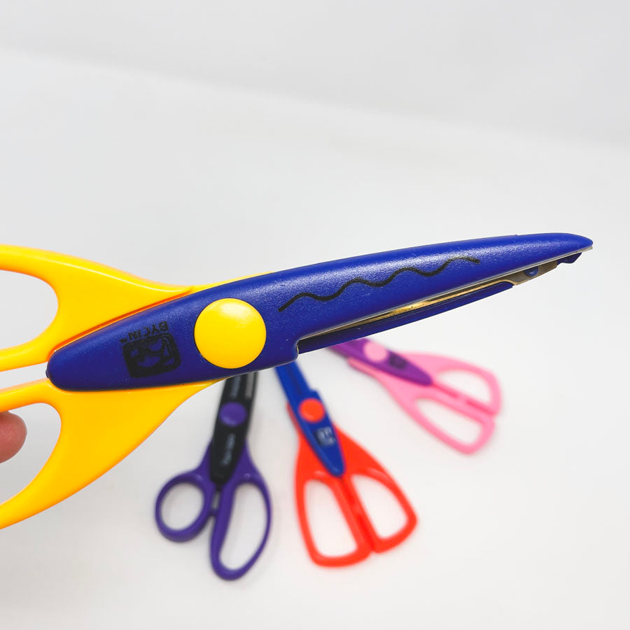 Paper Edgers and Decorative Edge Scissors