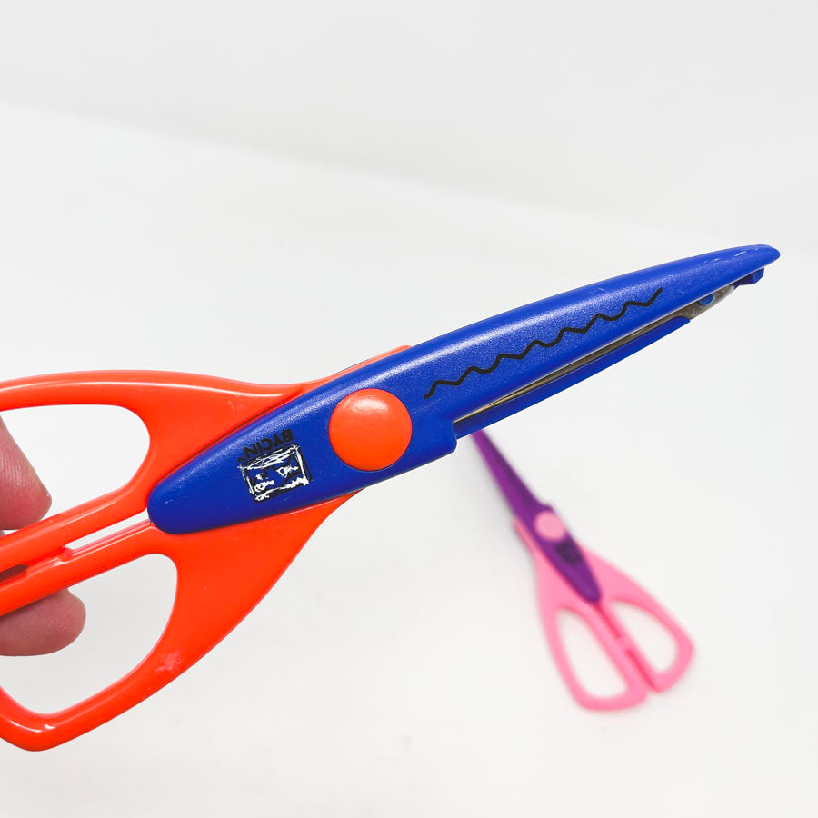 Paper Edgers and Decorative Edge Scissors