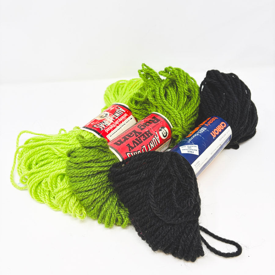 Assorted Rug Yarn (1)