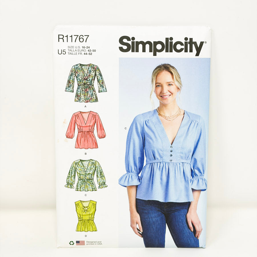 2023 Simplicity Sewing Pattern R11767 - Top - Size 16-24