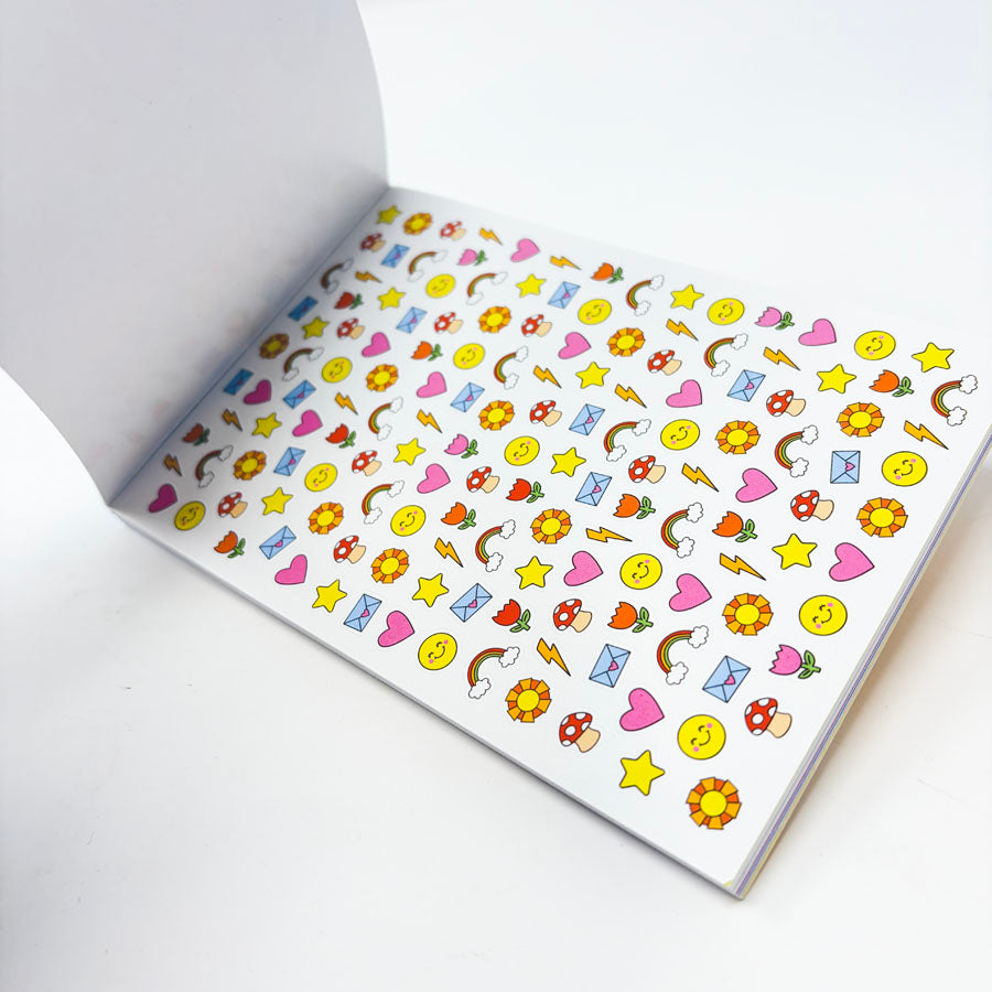 Pipsticks Super Cute Postcard Book