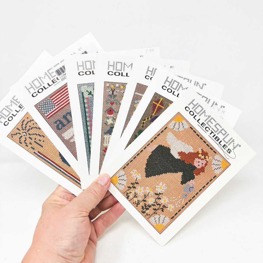 Homespun Collectibles Seasonal Cross Stitch Pattern Half Cards