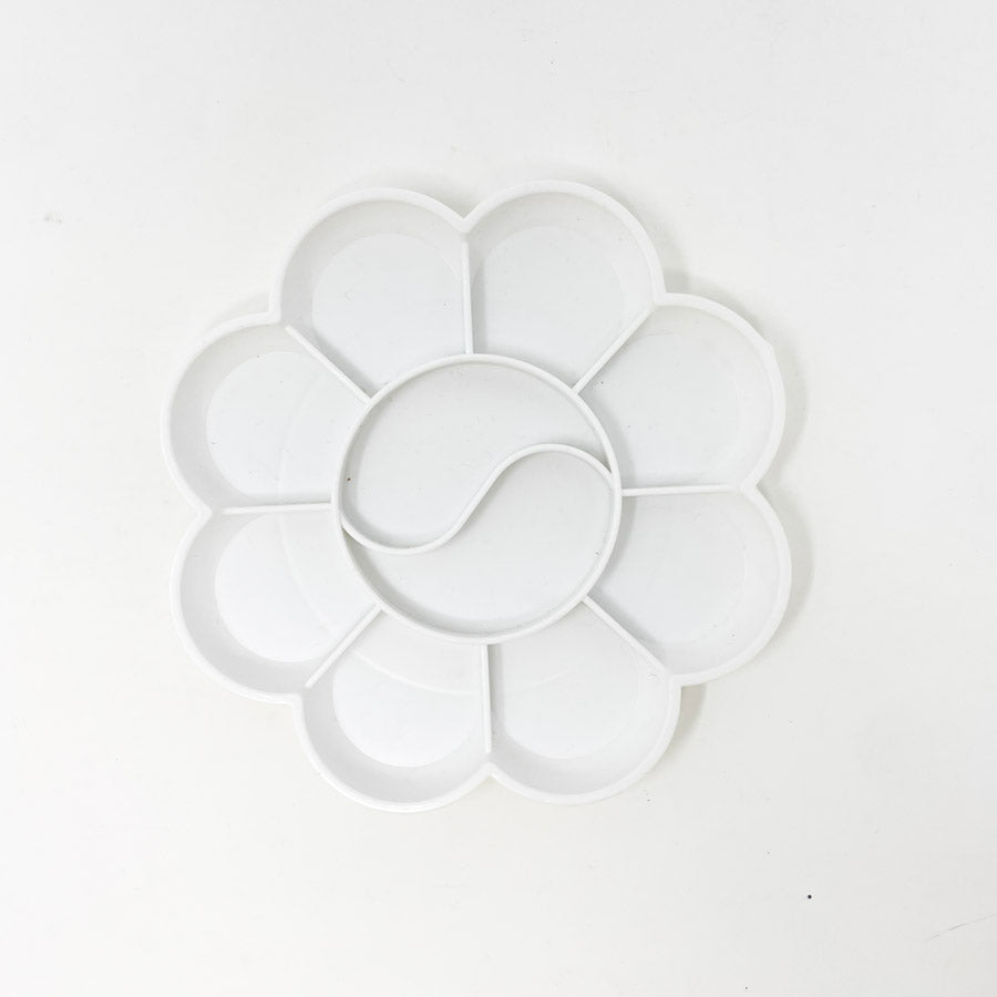 Flower Shape Plastic Paint Palette